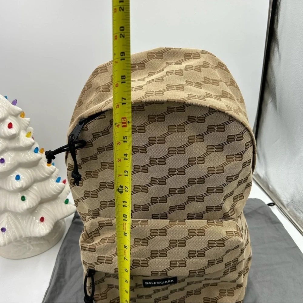 Balenciaga absolute brand